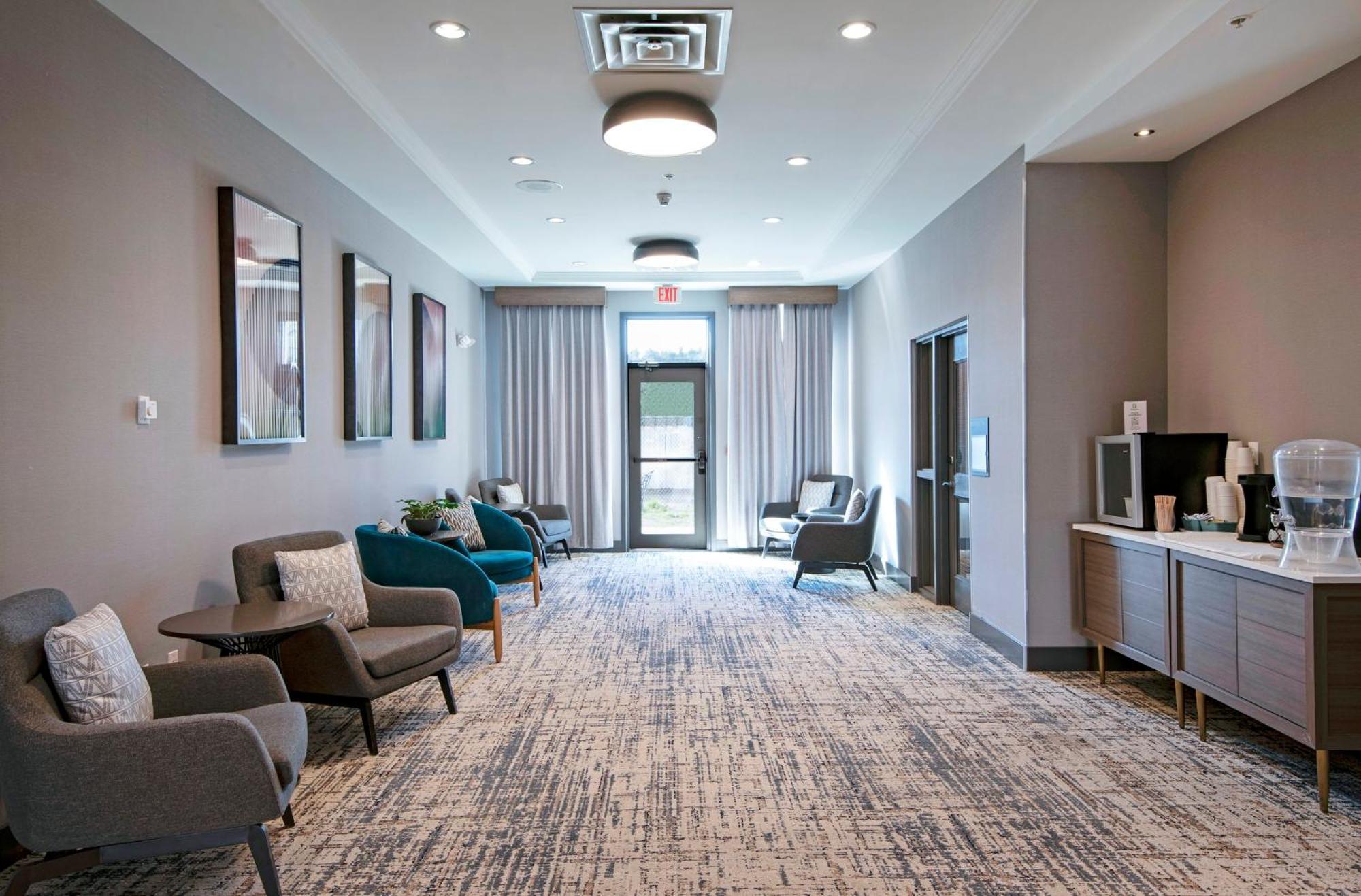 Holiday Inn Hotel And Suites-Kamloops By Ihg Экстерьер фото